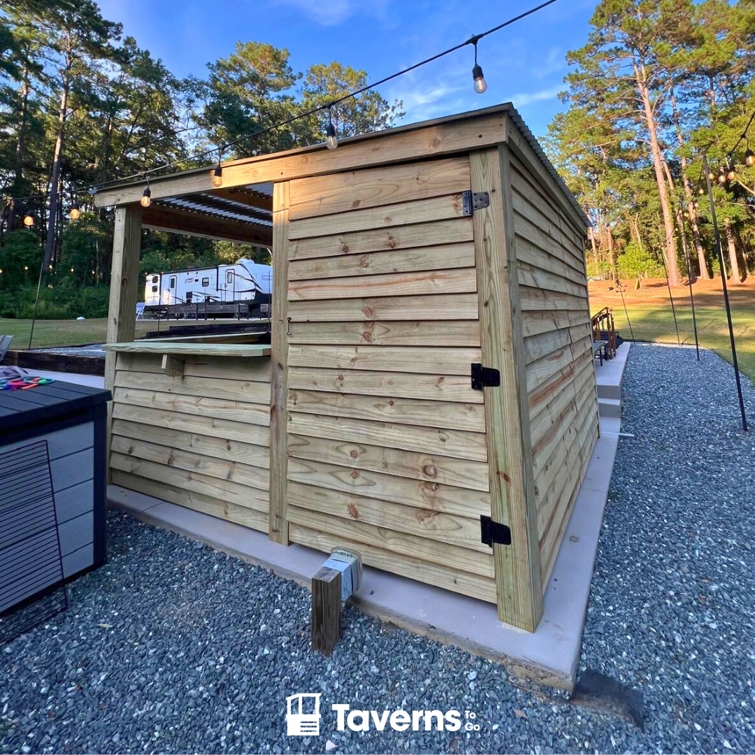 Taverns-To-Go The Storehouse 10 x 10 Yard Bar