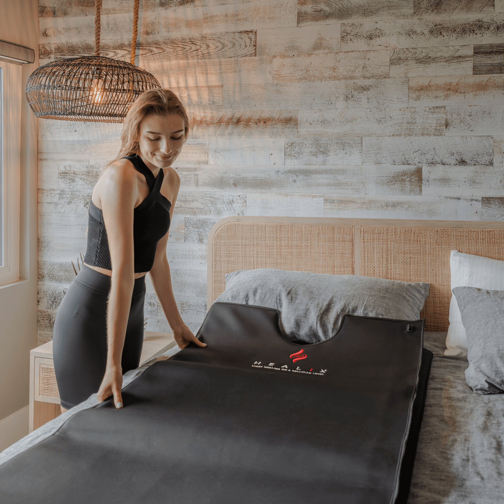 HealiX Infrared Glow-Light Pod Device