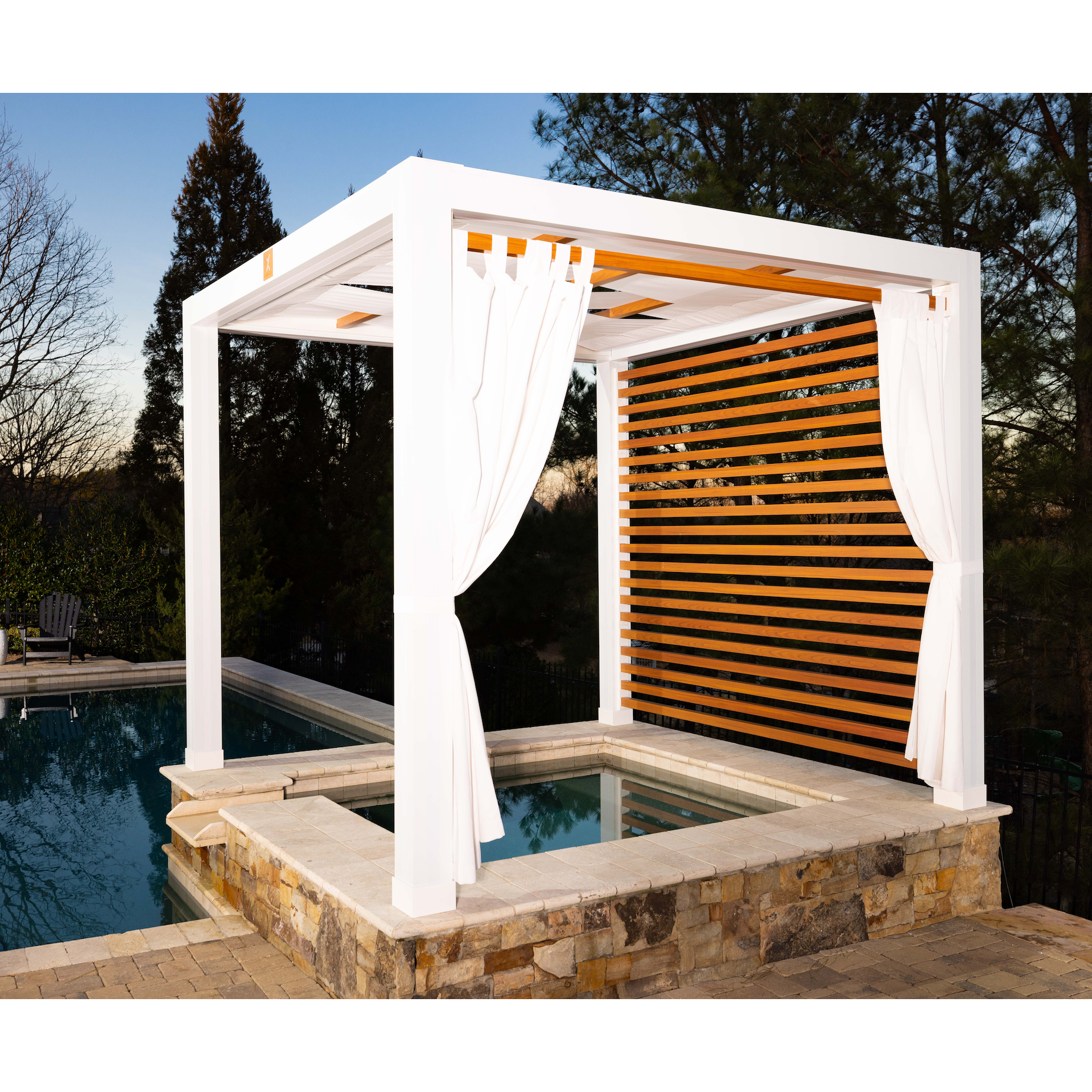 StruXure Cabana X Curtain Rod