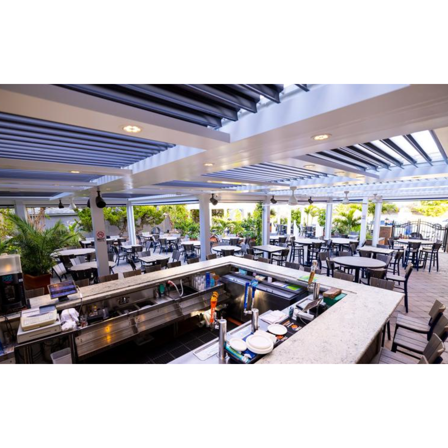 StruXure Pivot 6 Pergola X - Installation Included For Massachusetts & Rhode Island