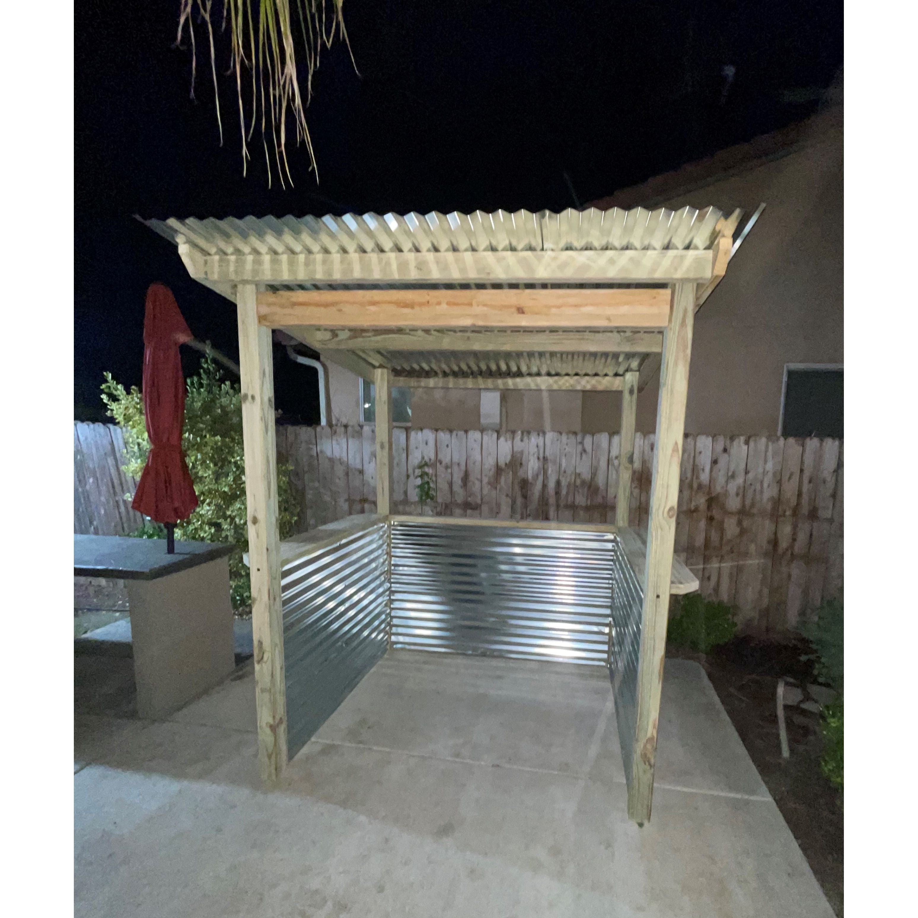 Tavern-To-Grill 6' x 5'