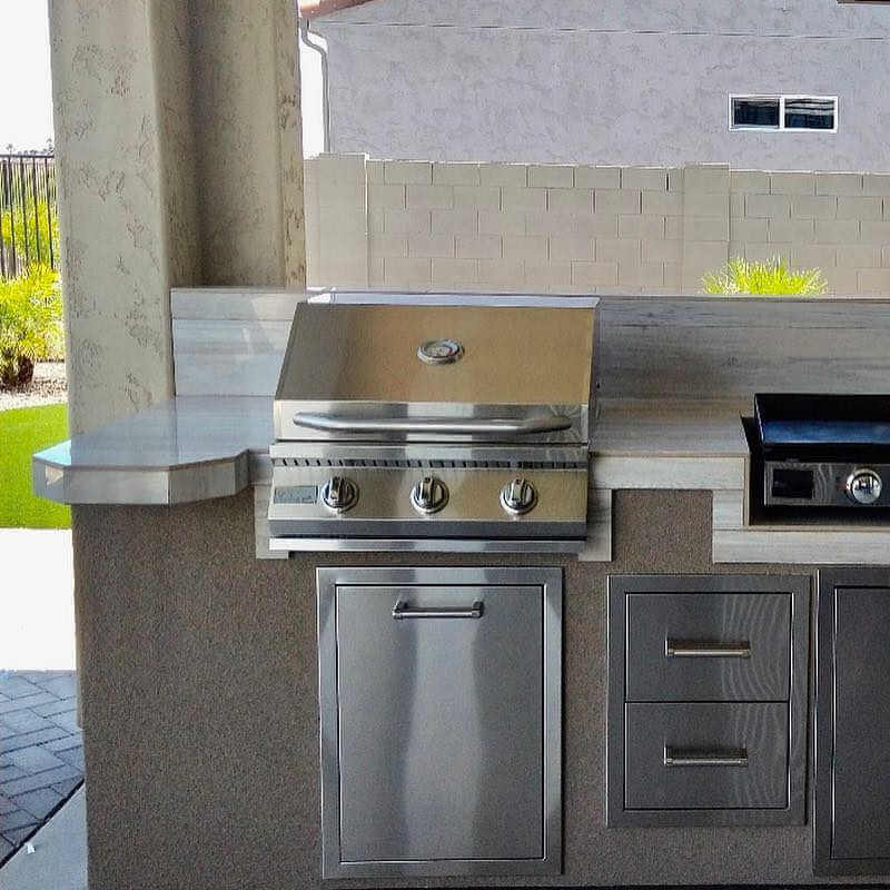 KoKoMo Grills 26" 3 Burner Built In Gas Grill