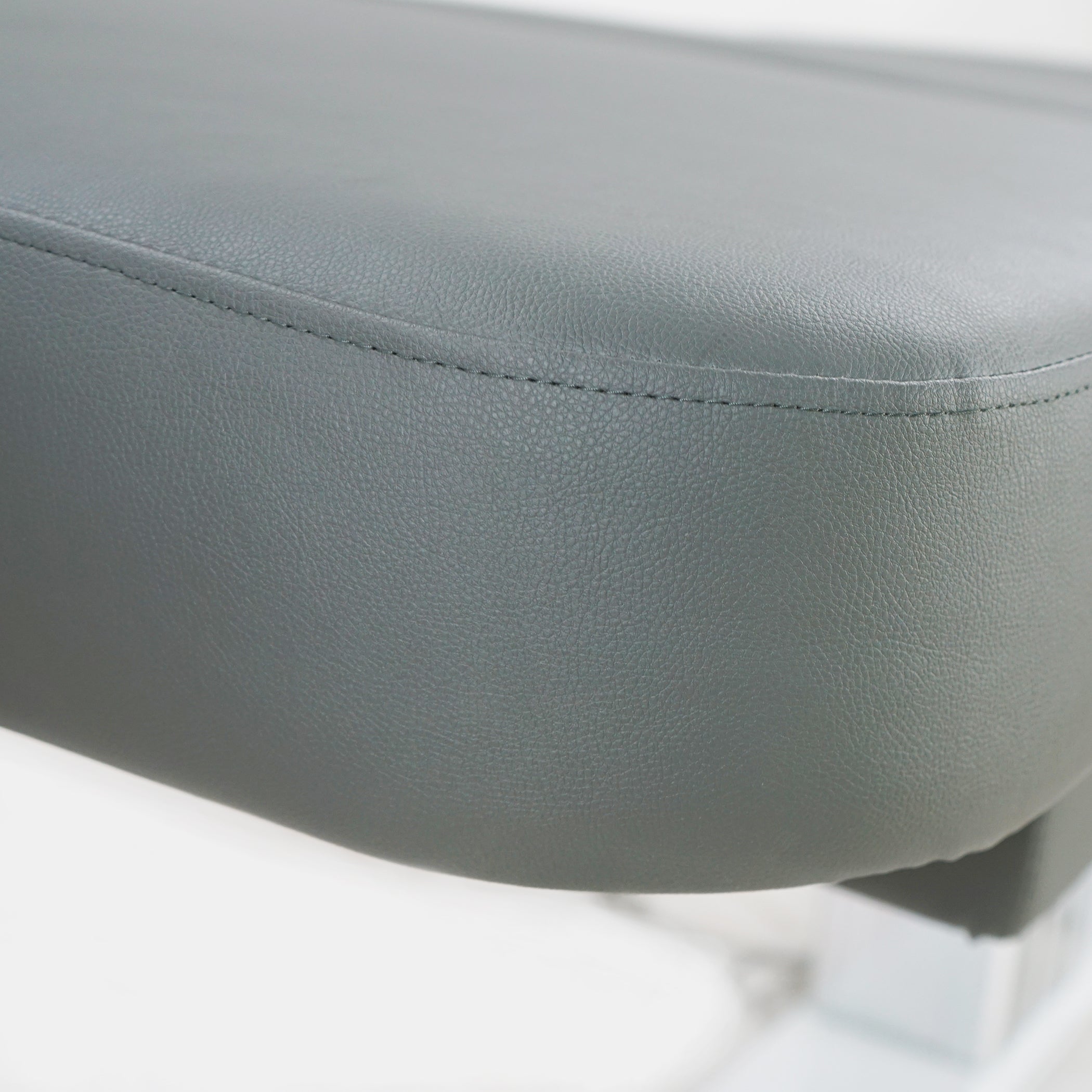 TouchAmerica VenetianSpa Table