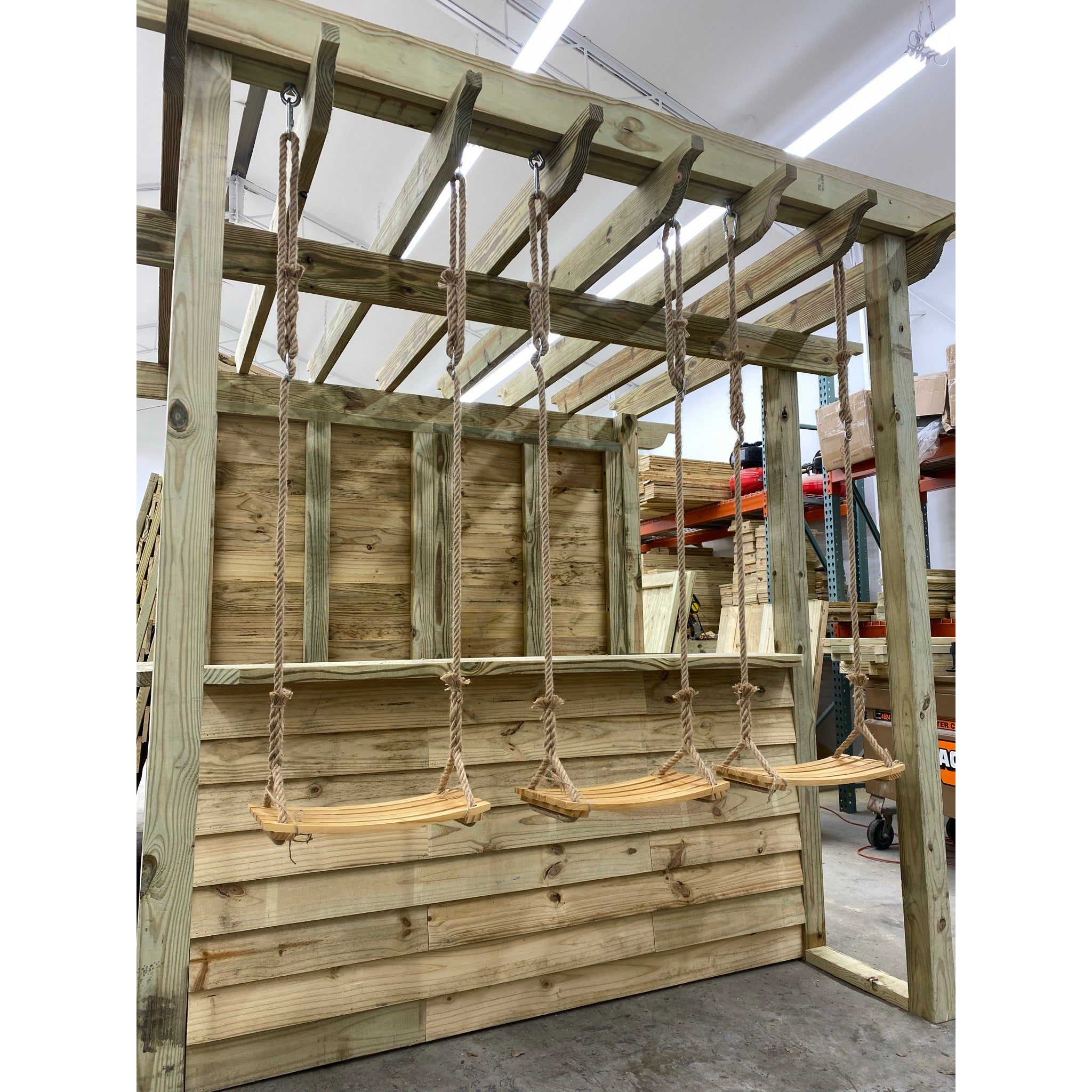 Taverns-To-Go The Swingford Yard Bar